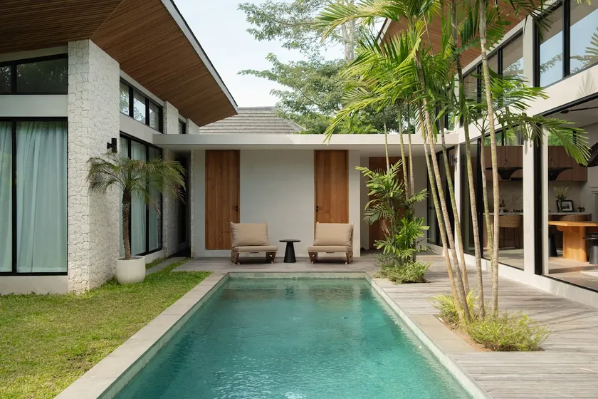 Villa Zara Spacious, Chic and Classy 2 Bedroom Home 5 minutes from Uluwatu Cliff Edge - Image 1