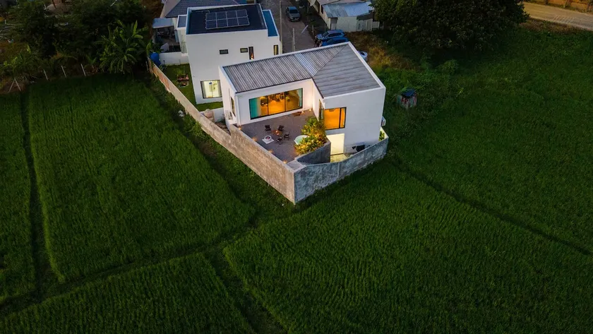 The Floating Villa - BBQ - Bikes - Rice Fields - Image 1