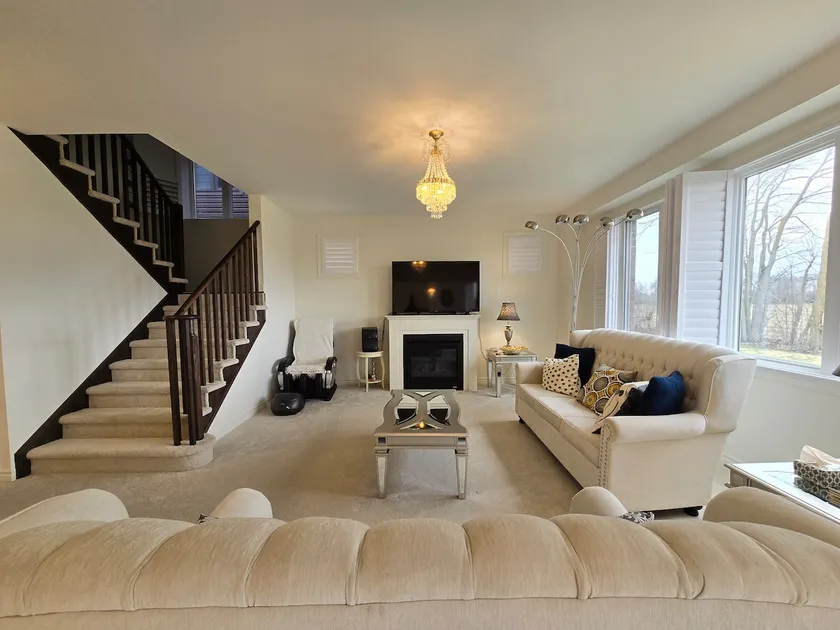 New 5-Bedroom Luxury Stay–Just 10 Mins from Elora - Image 1