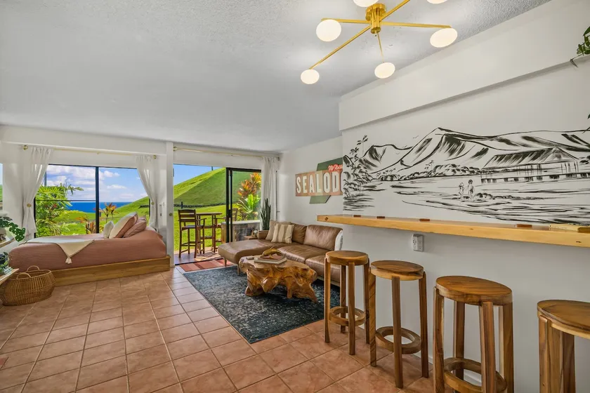 Seaside Haven- Oceanfront/Local Art/AC - Image 1