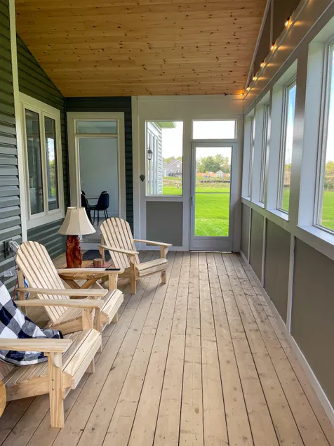 Spacious 3 Bdrm Retreat, Muskoka Room & Fireplace - Image 1