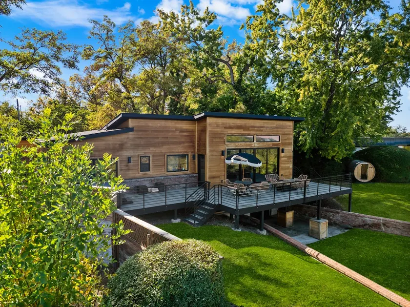 LUX ”Boise Boys View House” | Sauna | Hot Tub - Image 1
