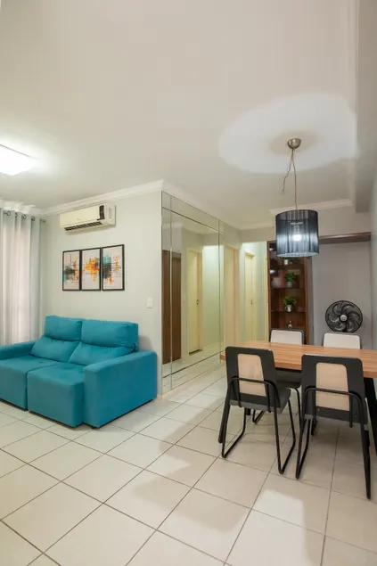 Practical in the Woods, Apartment with A/C/Garage near Shopping. - Image 1