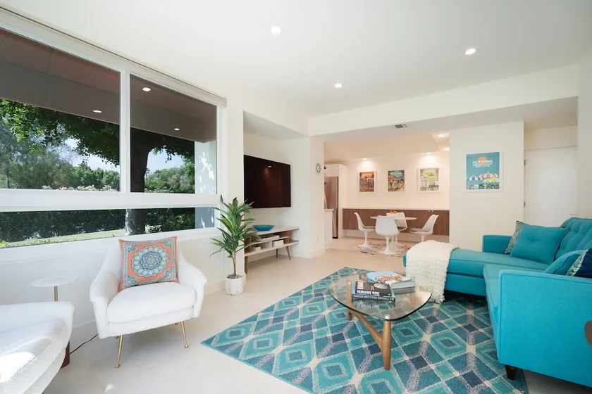 La Palme 2br/2ba Modern PS Condo, Pools/Spa/Tennis - Image 1