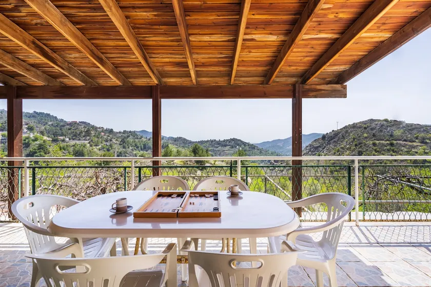 Summer Mountain Retreat - Image 1