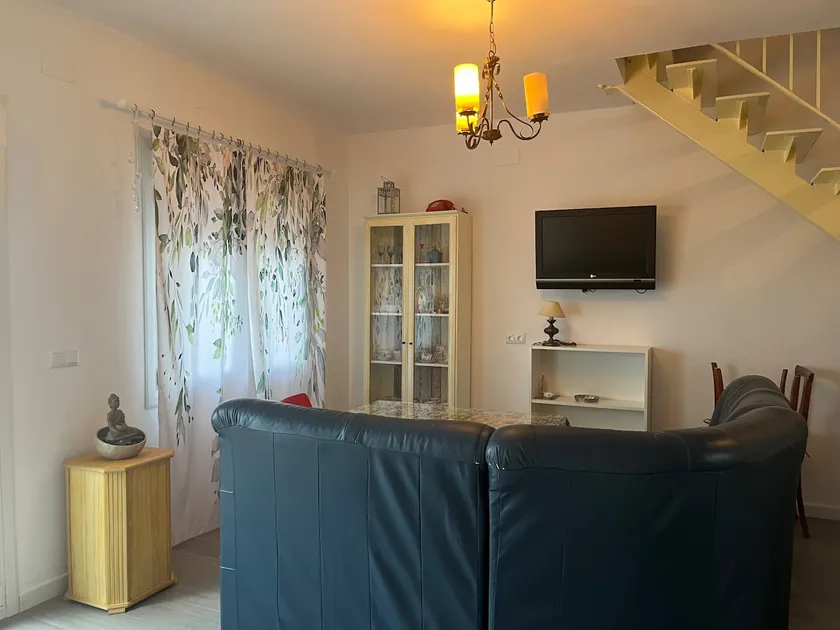 Manuela's Little House - Image 1