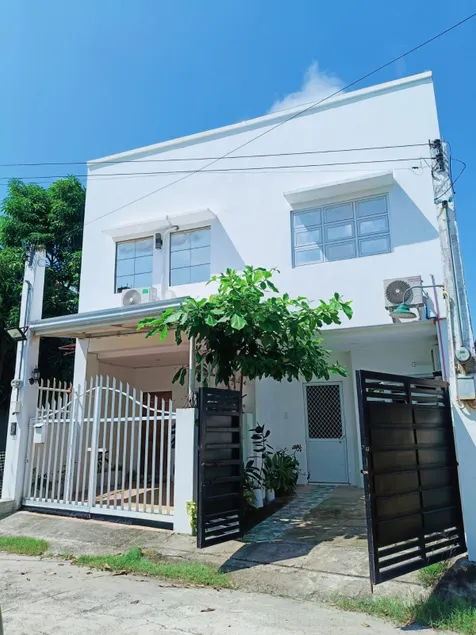 Cozy Guest House near Beach - Image 1