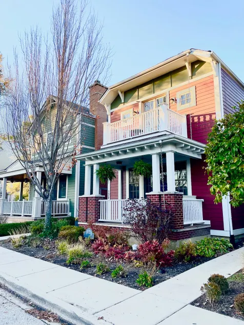 Heart of Downtown Luxury 4 Bed 3.5 Ba 2400sf $1M+ - Image 1