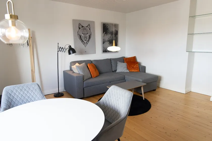 Perfect for 3 | Free parking | Close to downtown - Image 1