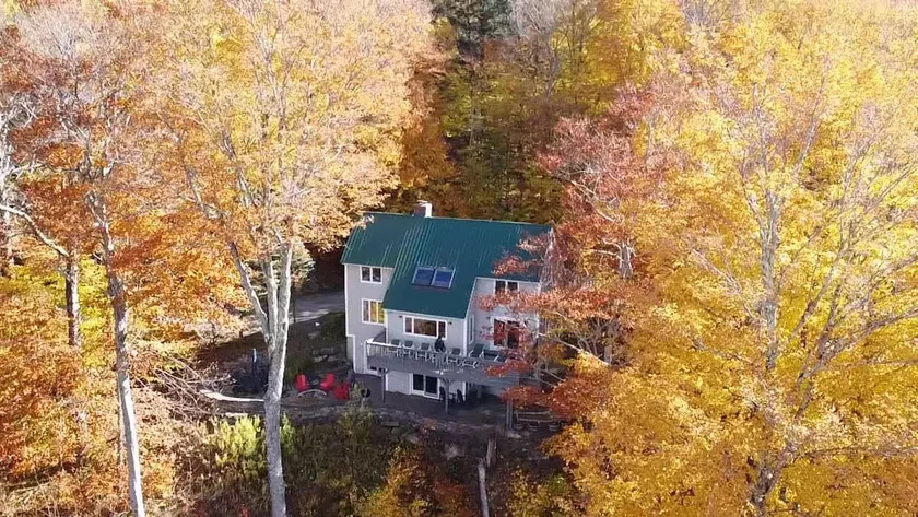 Secluded Getaway: Skiing, Sauna, Firepit, ACs - Image 1