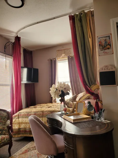 1 Lady, Billie Holiday. An Antique Jazz Office. - Image 1