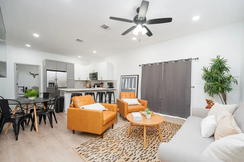 Brenham Beauty - Image 1