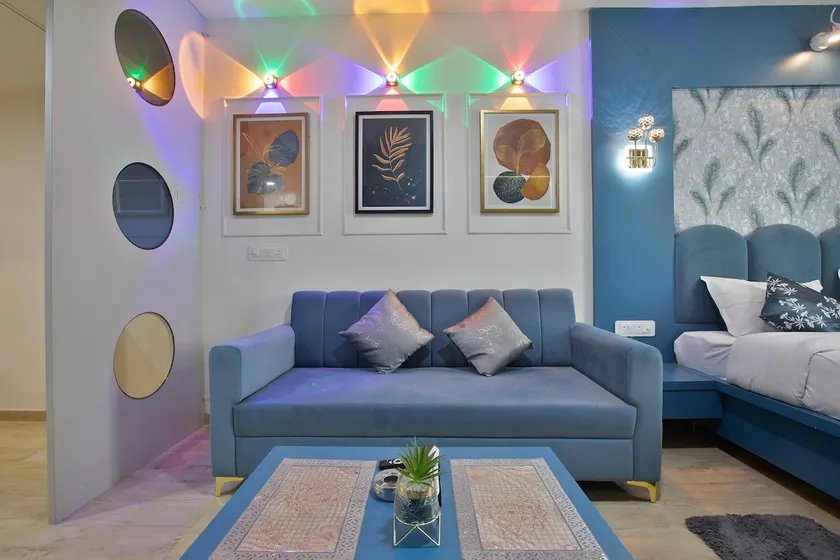Aaj Lux Boutique Studio - Image 1
