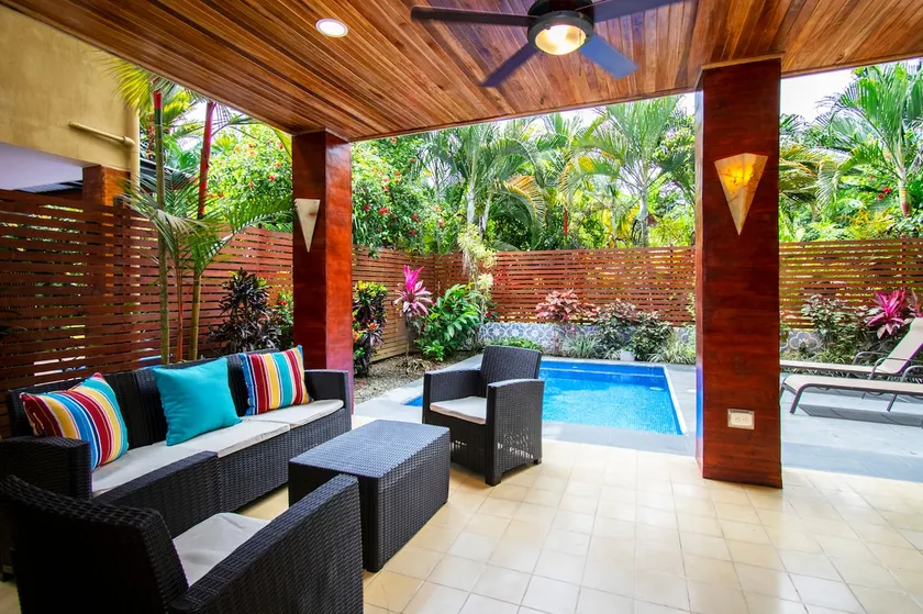 Entire villa with pool 3 min walk to Surf Dominical - Image 1