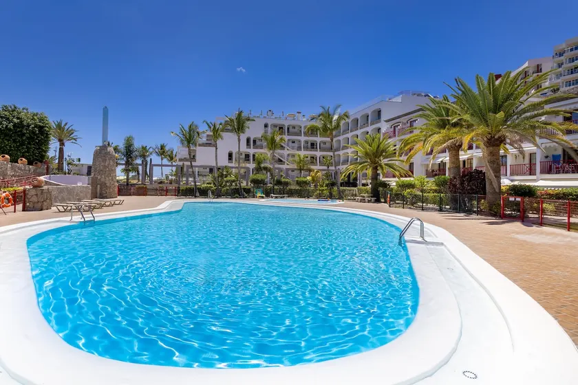 2BR Duplex | Pool & 50m to Playa del Cura Beach - Image 1