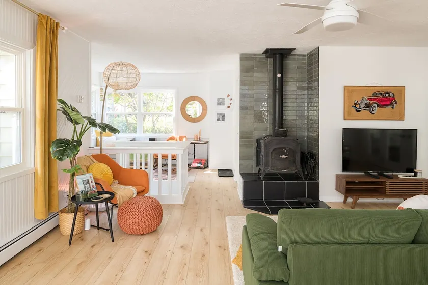 HGTV Featured Mid-Century Beach Retreat - Image 1