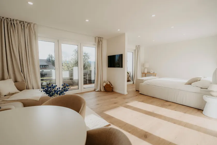 Dream apartment with mountain views & nature at your doorstep - Image 1