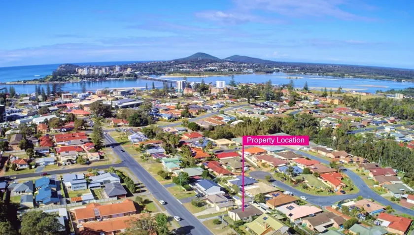 Family 3 bedroom house located in Tuncurry - Image 1