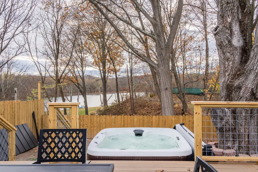 Village Gem • Hot Tub + River Views - Image 1