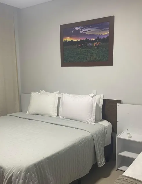 Furnished Apartment Near Downtown 01 - Image 1