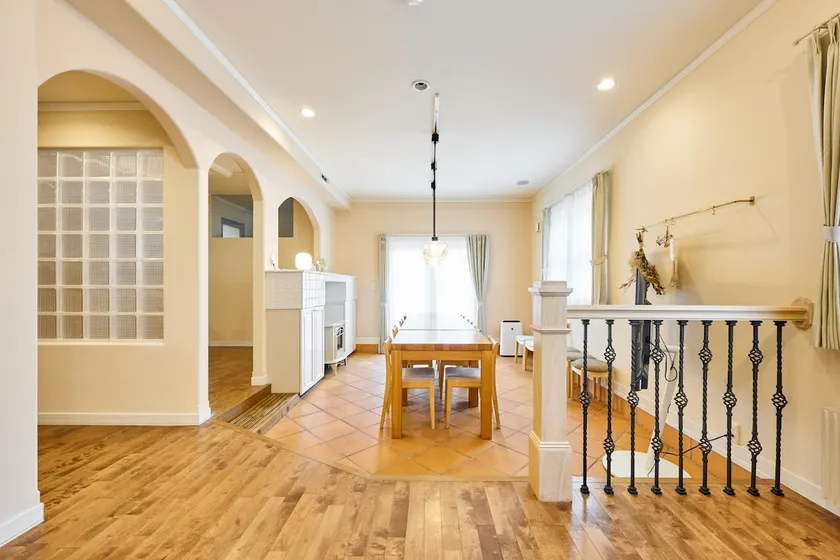 Southern European-style house with a natural taste/2-minute walk from Kotoni Station/Maximum 12 people/Free parking 2 - Image 1