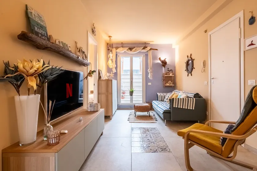 [Beach Penthouse] 3 Bedrooms & Big Terrace - Image 1