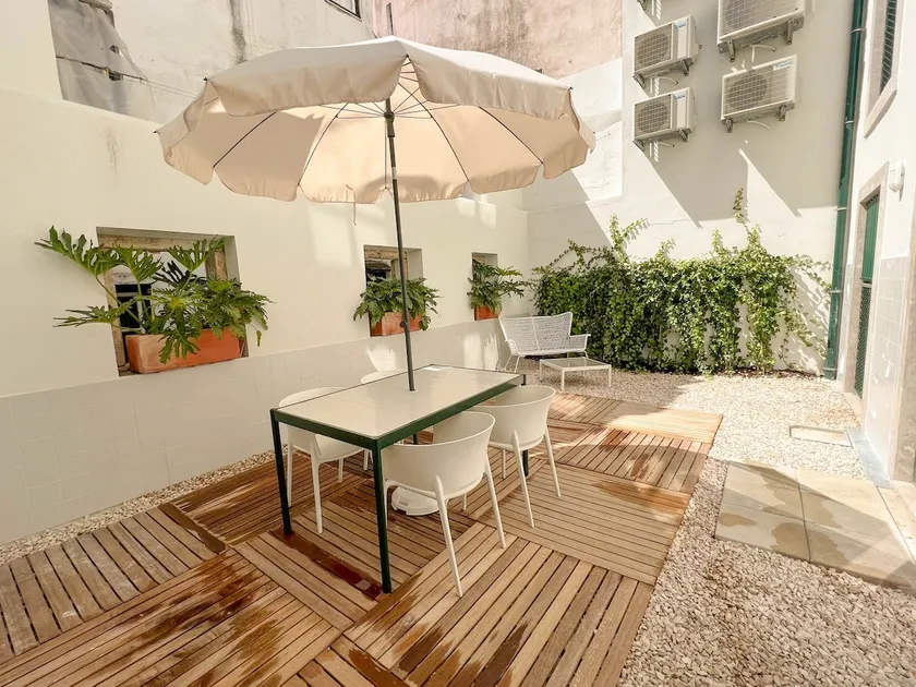 NEW Apartment w/ Terrace in prime location | 0 - Image 1