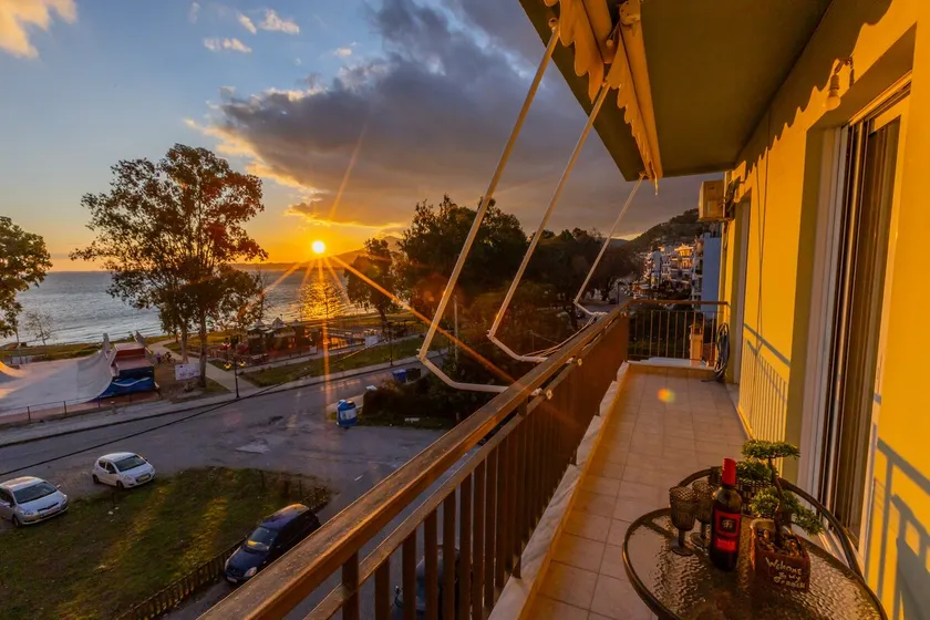 Vicky's view house - Image 1