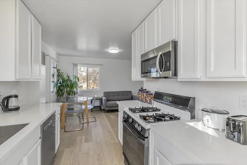 Downtown 1bd/1ba private ADU w 1GB fiber Wi-fi - Image 1