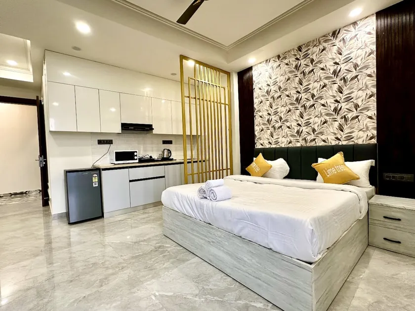 Luxury Studio N/B Artemis Sector-51 Gurgaon. - Image 1
