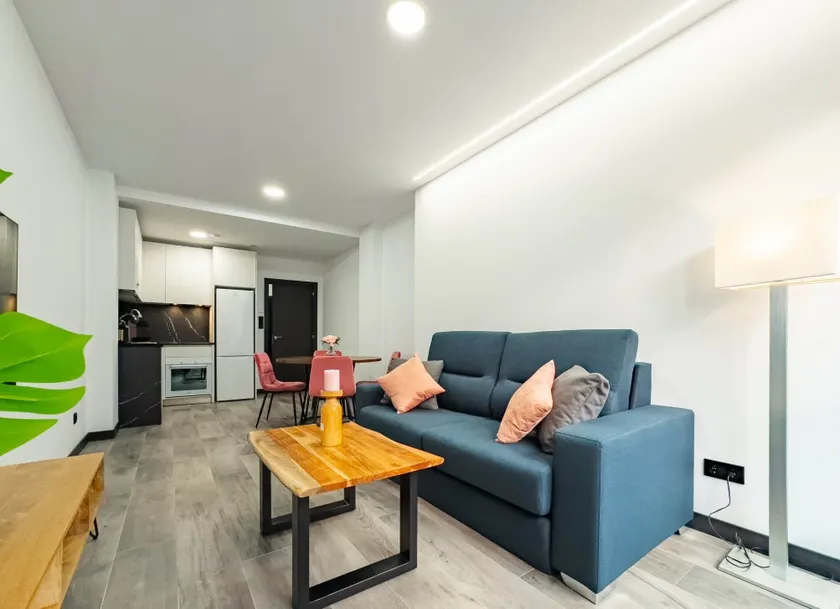Apartamentos Go - La Circular, apàrtamento t6 f... - Image 1