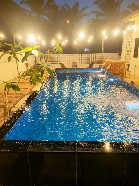 Private pool &Netflix Muar - Image 1