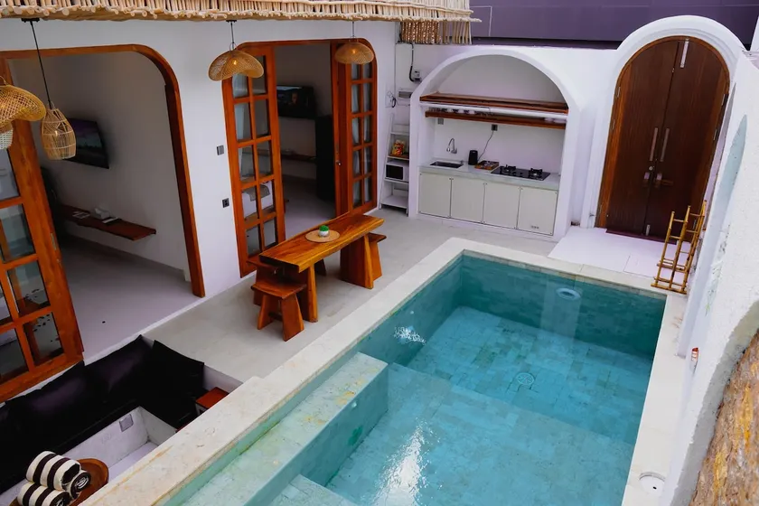 Private pool villa w/ 2 BR near airport and kuta - Image 1