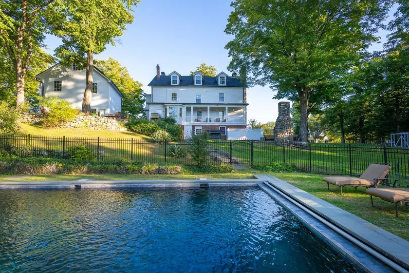 Goshen Retreat w/ Hot Tub & Pool near Legoland - Image 1
