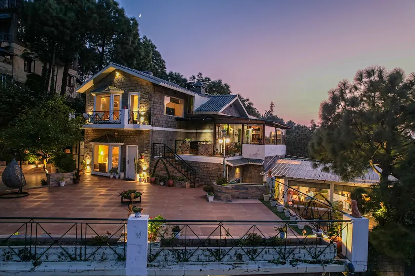 Solara  Luxury 4 BHK Villa - Image 1