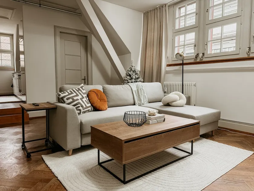 JustSunny–Stylish Maisonette Heart of City&OldTown - Image 1