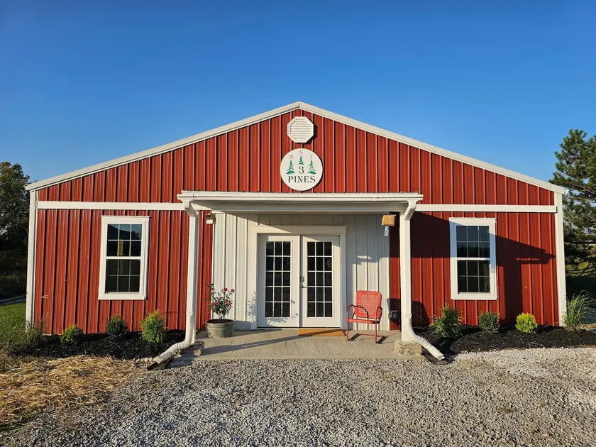 The Lodge at Three Pines - Image 1