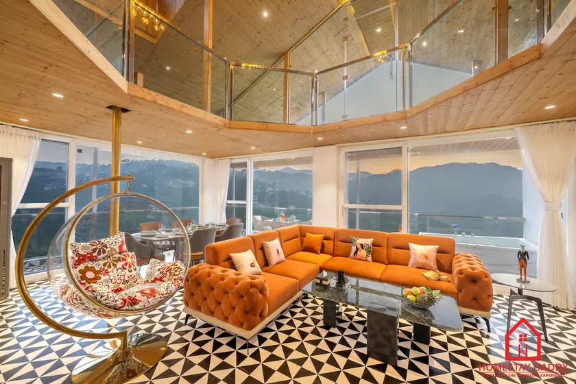 Brown Town -AC Penthouse-HomestayDaddy - Image 1