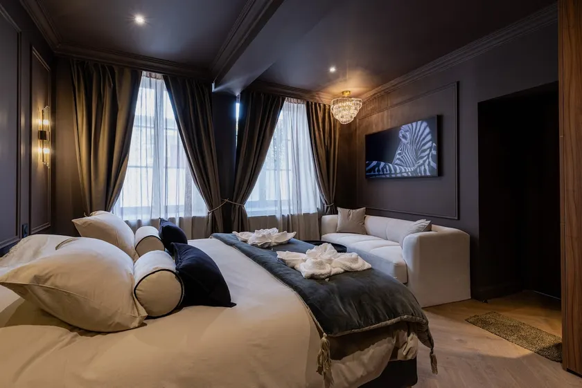 Cocoon Suite - Private Hammam Stay for Two! - Image 1