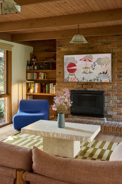 Mid-Century Escape w/ sauna. Great for Kids & Dogs - Image 1