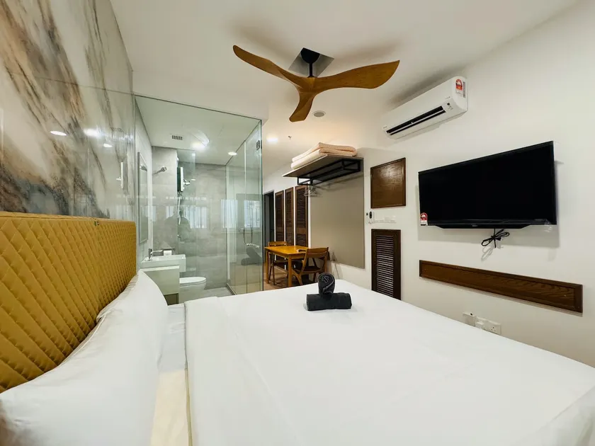 High Floor Studio @Riveria City, KL Sentral - Image 1