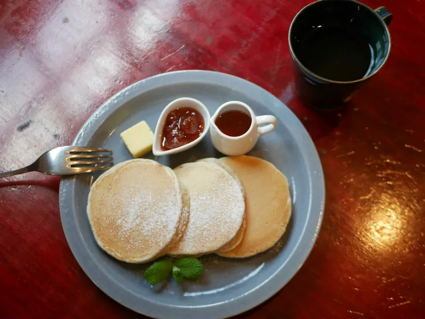 Coffee shop breakfast included, 8-minute walk to Yuzu Shopping Street, great for a drive along the Nichinan Coast, river view house - Image 1