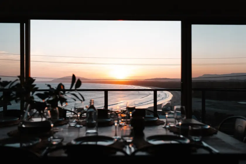 Retreat by the Sea – Ocean Views & Spa Bliss - Image 1