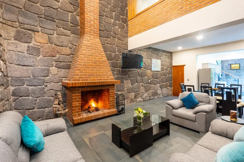Casa Real Cantera Comfort Suite - Image 1