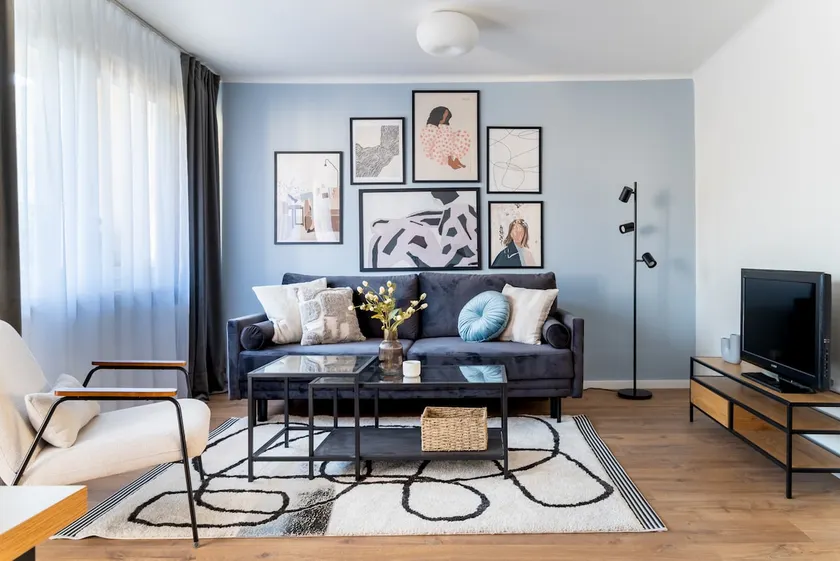 Blue apartment in the center of Rzeszów with air conditioning - Image 1