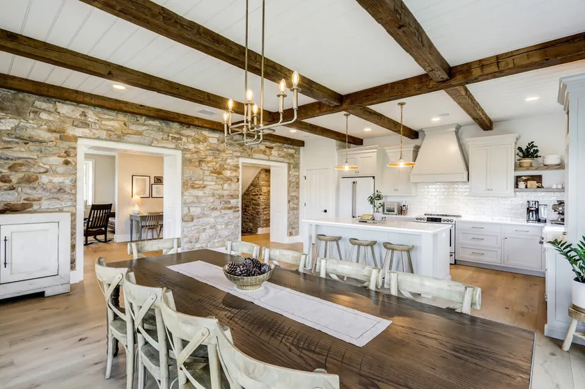Modern Farmhouse: Pool, Hot Tub & Pickleball - Image 1