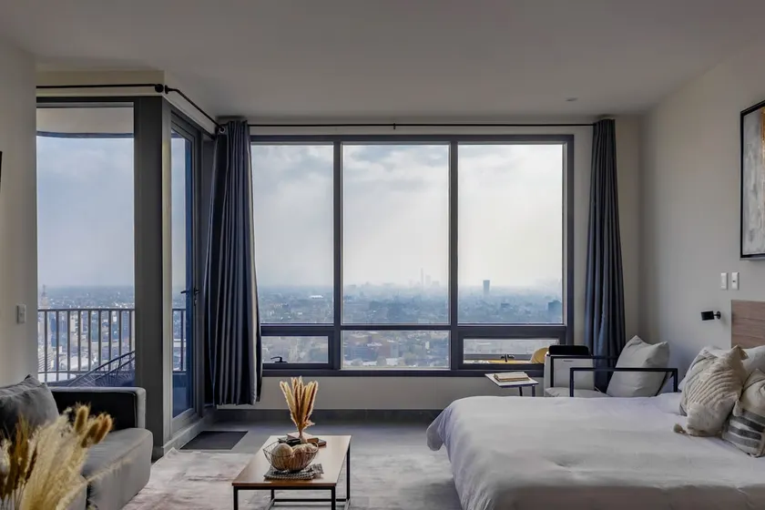 KingSize Suite in Reforma Jacuzzi & Awesome Mexico City View - Image 1
