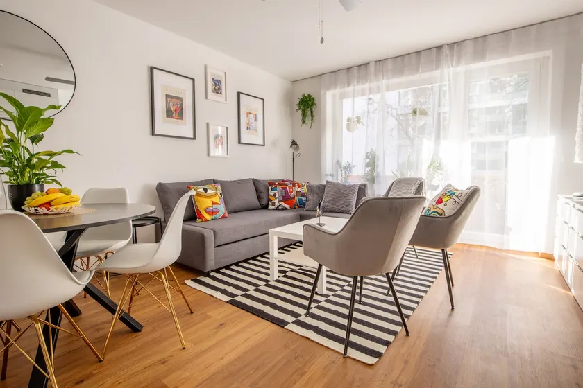 Special * PRIMERO PICASSO * Apartment - Image 1