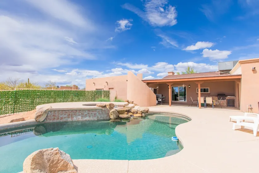 The White’s House-Legacy Home in Cave Creek, AZ - Image 1