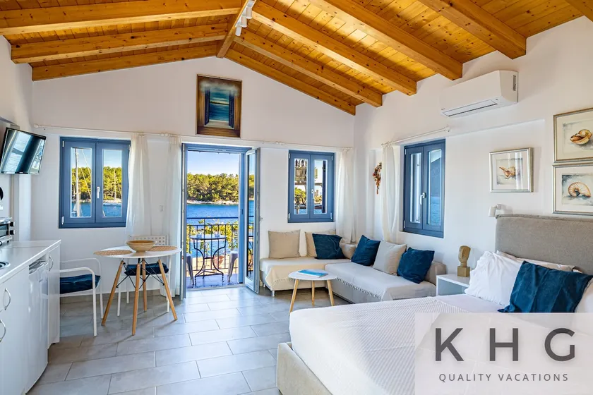 Sea Front Studio in Fiskardo - Image 1